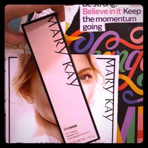 3-in1 cleanser facial